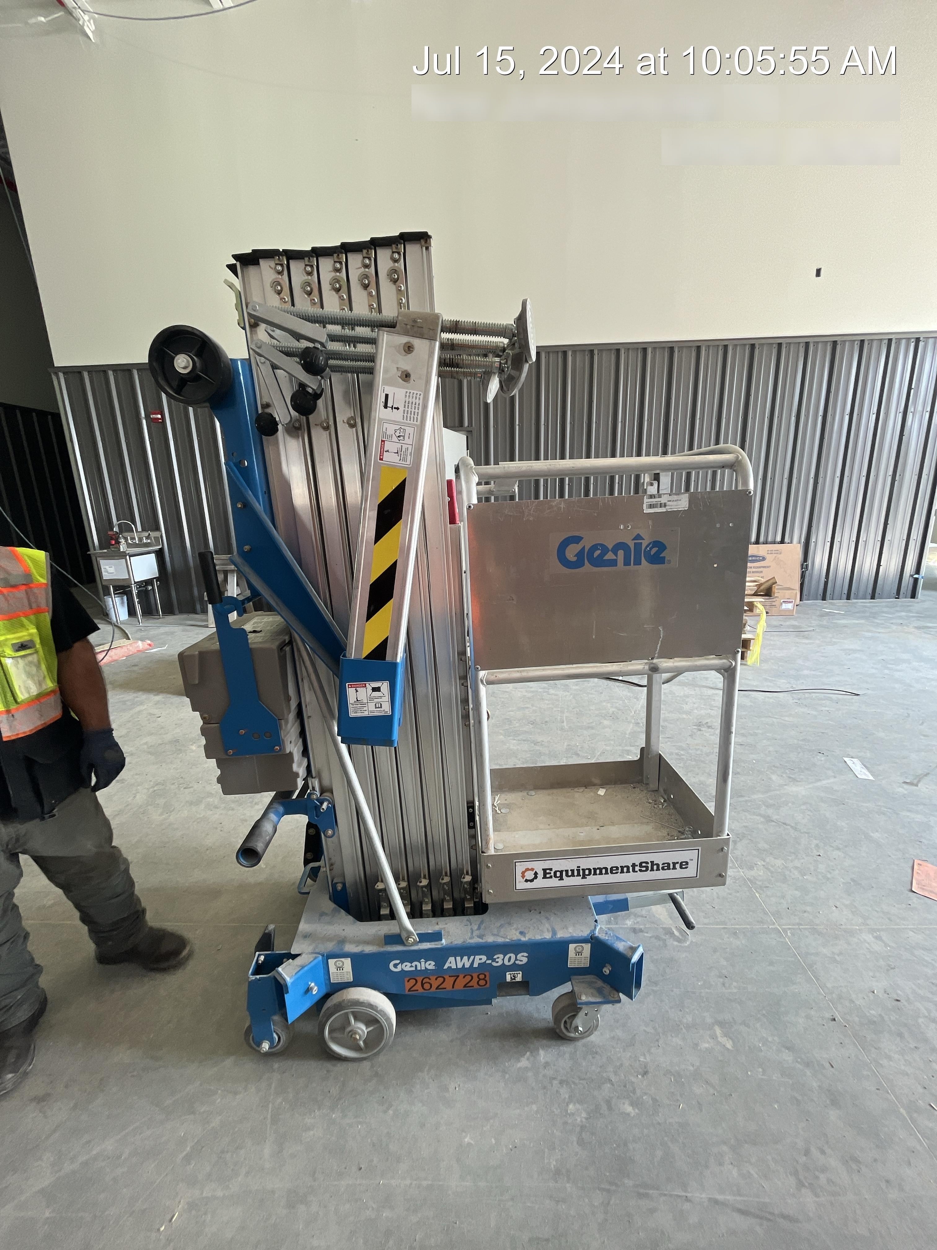 2022 GENIE AWP-30S DC