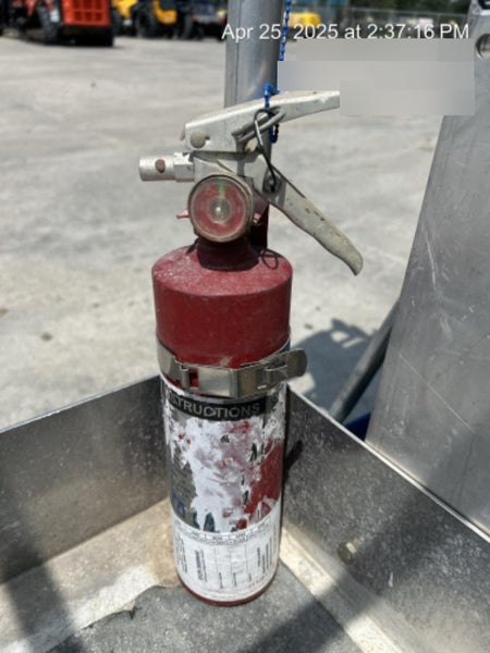 2021 GENIE AWP-30S DC