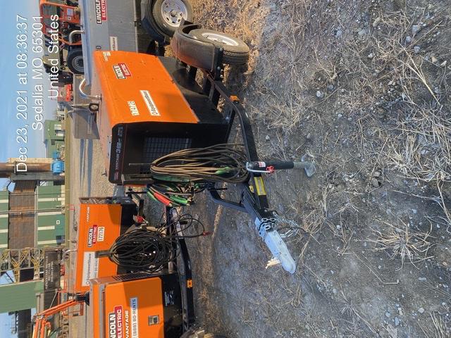 2021 Lincoln Electric Vantage 322 Vantage 322 Ready Pak 3 w/ Decals, ORANGE (includes trailer, cable rack, fender light kit) NO Telematics