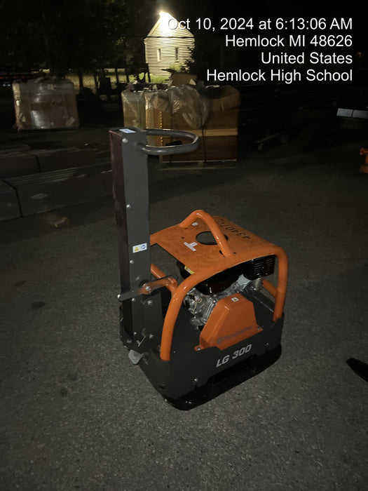 2024 HUSQVARNA LG300