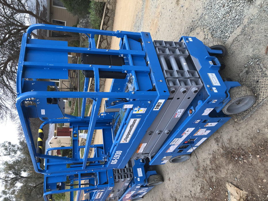 2019 Genie GS-1930 Half Height Swing Gate, 800W Inverter