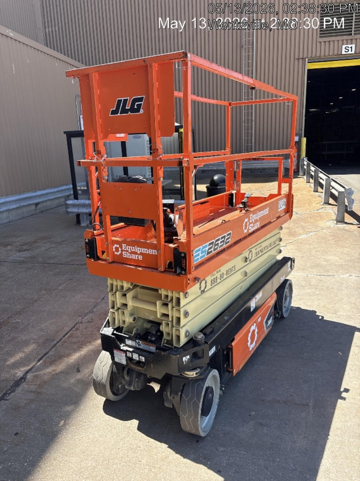 2022 JLG ES2632