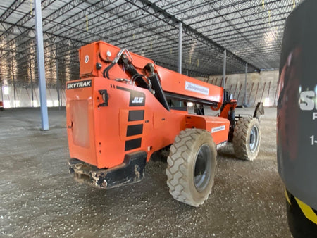 2021 SKYTRAK 10054