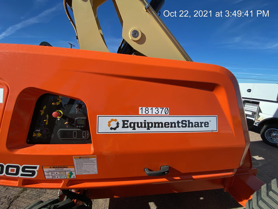 2021 JLG 600S