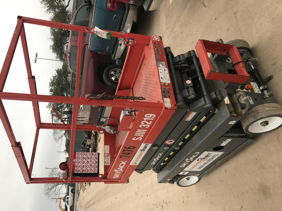 2018 SKYJACK SJIII-3219