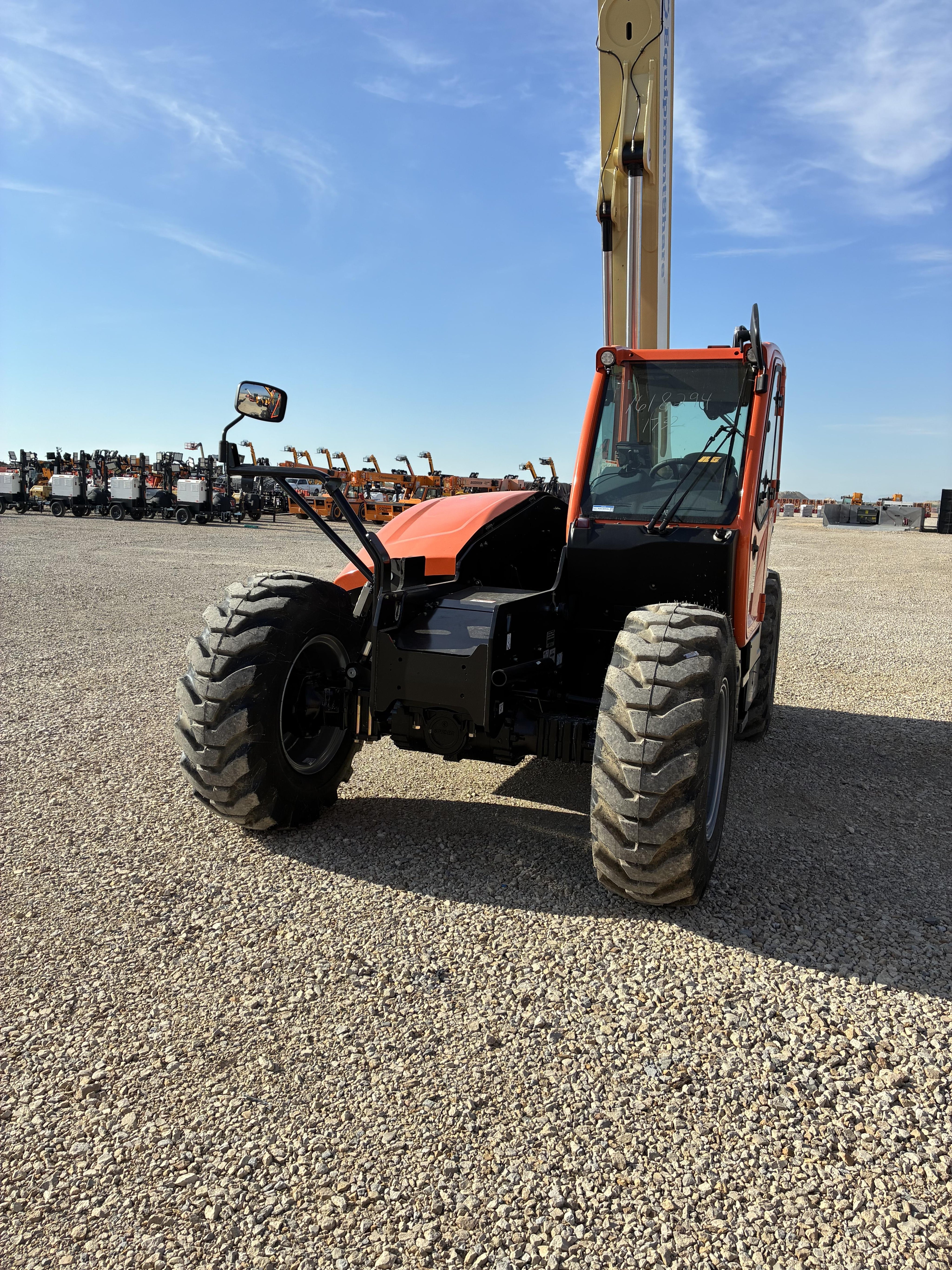 2026 JLG 1732
