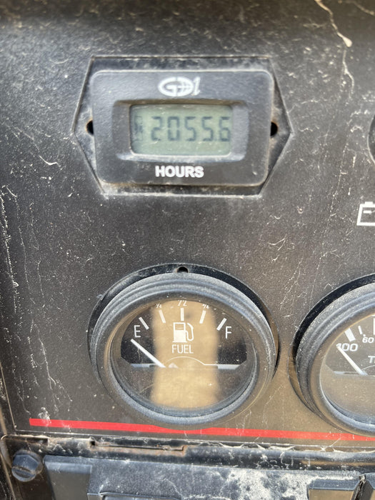 2019 Lincoln Electric Vantage 322 Welder Ready-Pak 3, Two wheel trailer, Fender and Light kit, Cable Rack