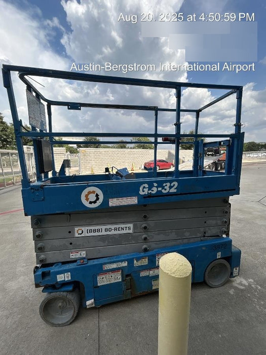 2017 Genie GS-3232 Genie GS3232 Scissor Lift