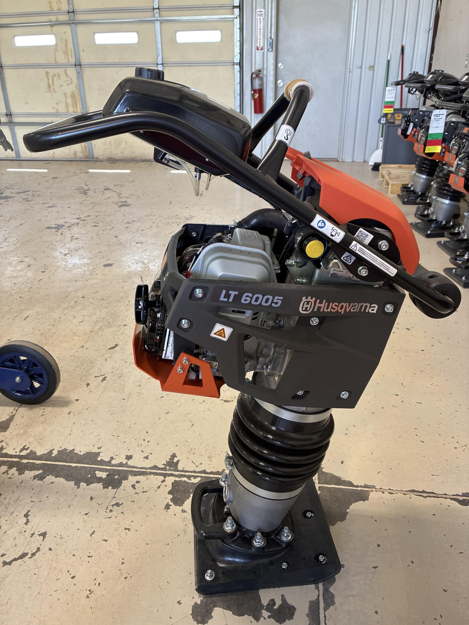 2026 HUSQVARNA LT6005
