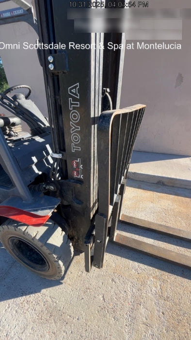 2022 TOYOTA 50-8FGU25