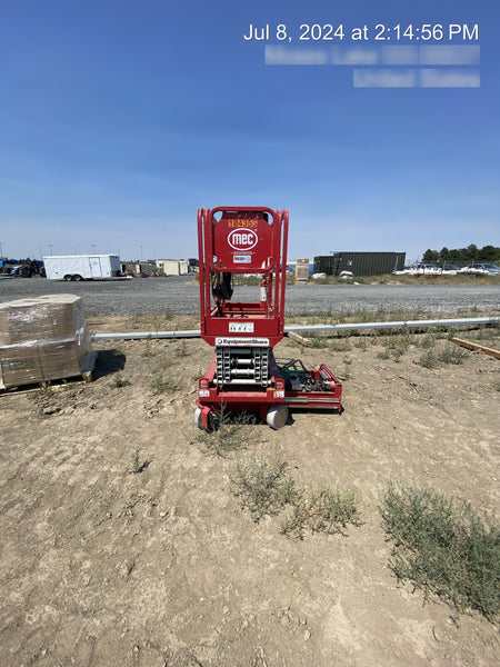 2020 MEC 1330SE Solid NM Tires, Steel Swing out Doors, LCS, Beacon, 900W Inverter