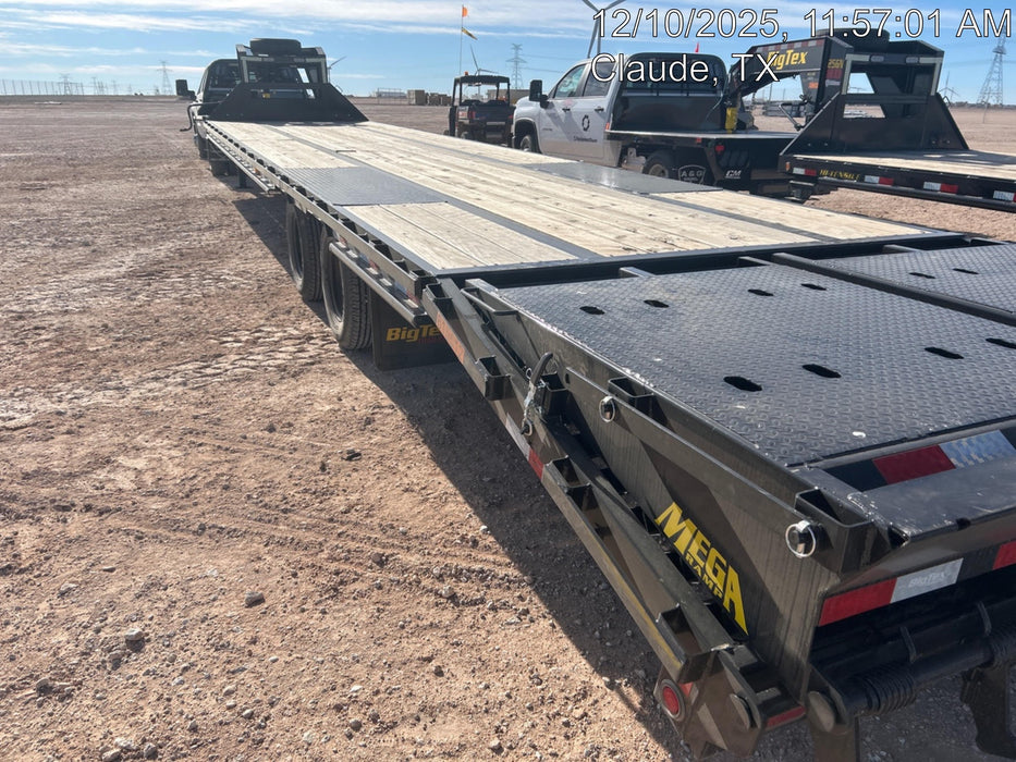 2025 BIG TEX TRAILER 25GN-40D5A-MRBK