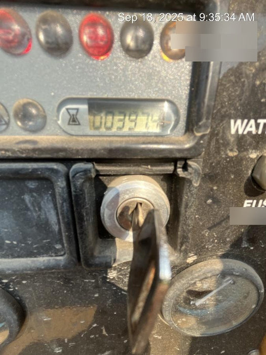 2021 VAC-TRON LP573XDT