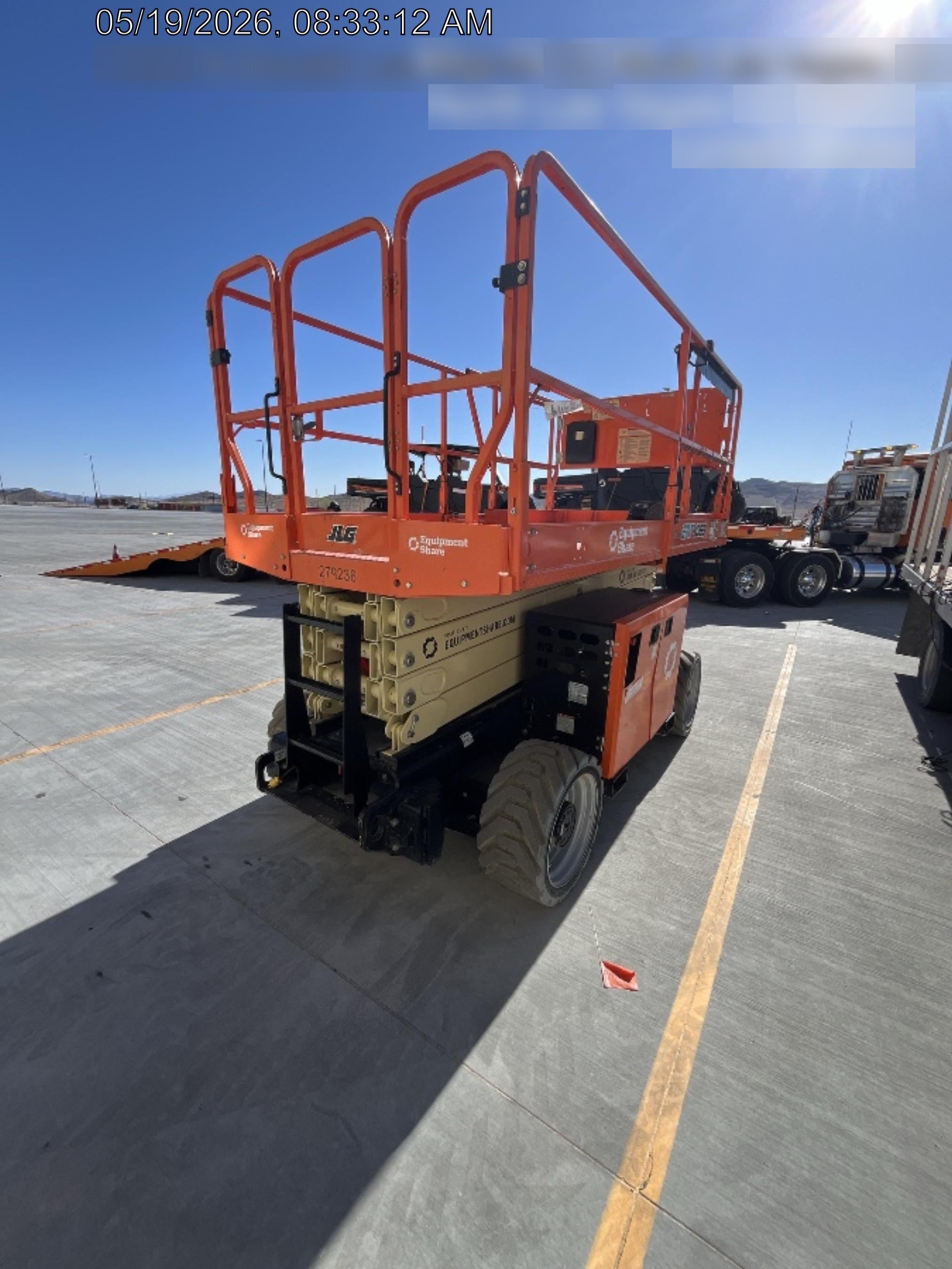 2022 JLG ERT4069