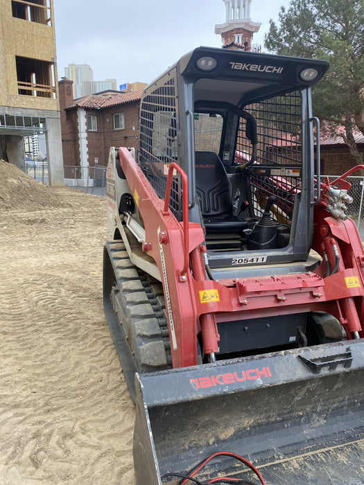 2022 TAKEUCHI TL8R2-R
