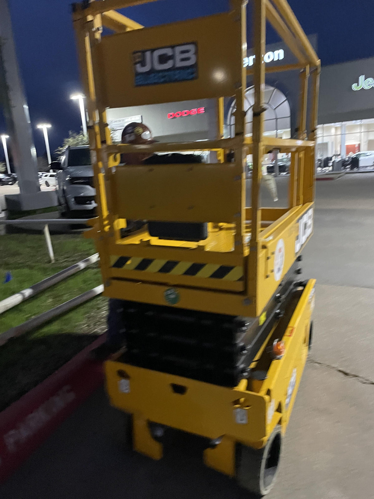 2024 JCB S1932E