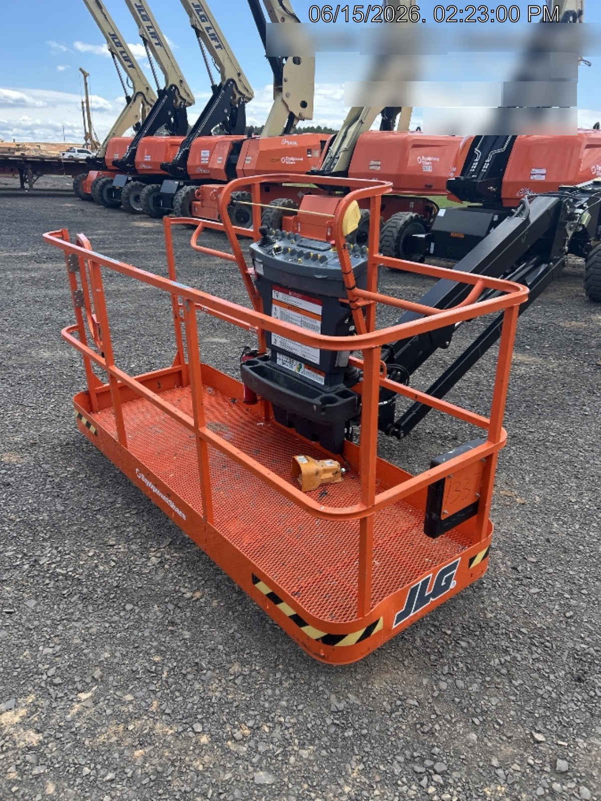 2025 JLG 660SJ