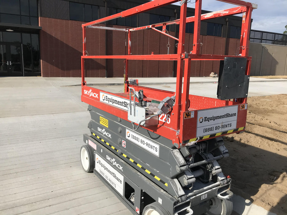 2019 Skyjack SJIII-3226 Standard Options, Trojan Batteries