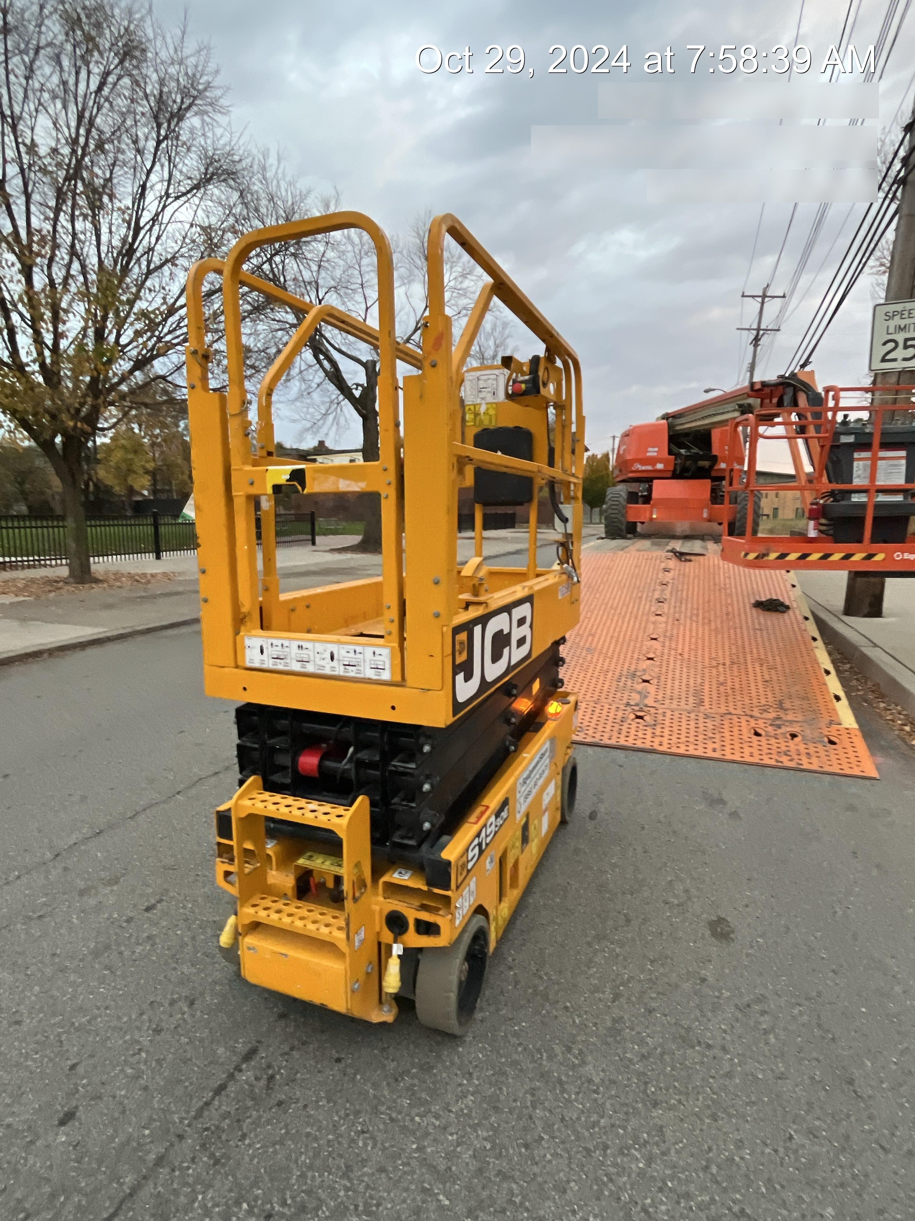 2021 JCB S1930E