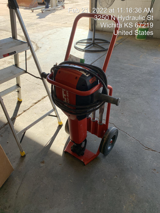 2020 HILTI TE 3000-AVR