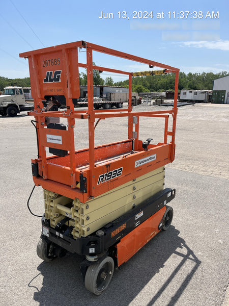 2022 JLG R1932