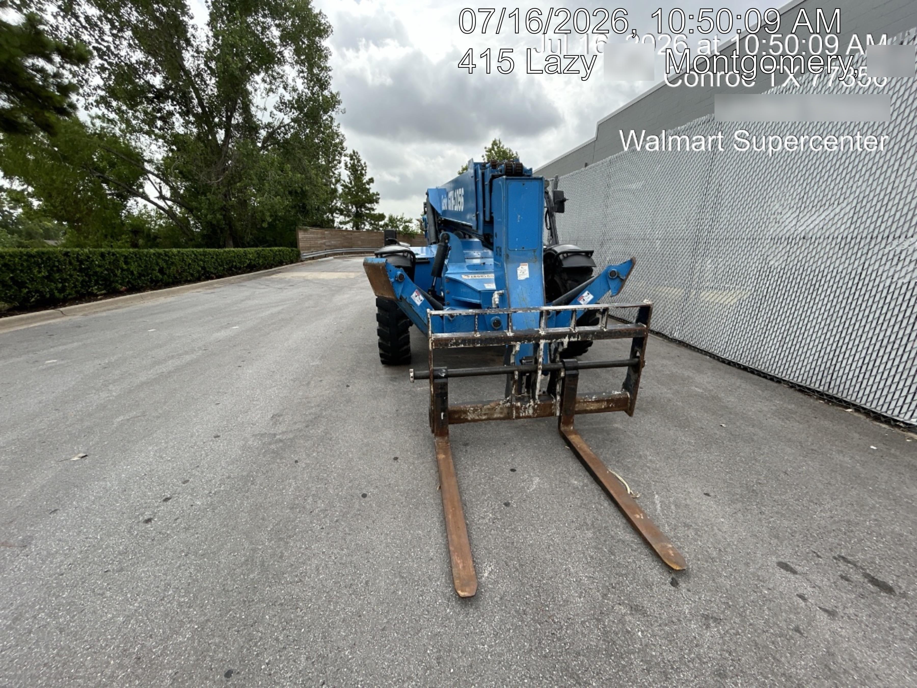 2018 Genie GTH-1056 Genie GTH-1056 w/Open ROPS, Solid Tires, Work Light/Beacon, 60" Carriage and Forks