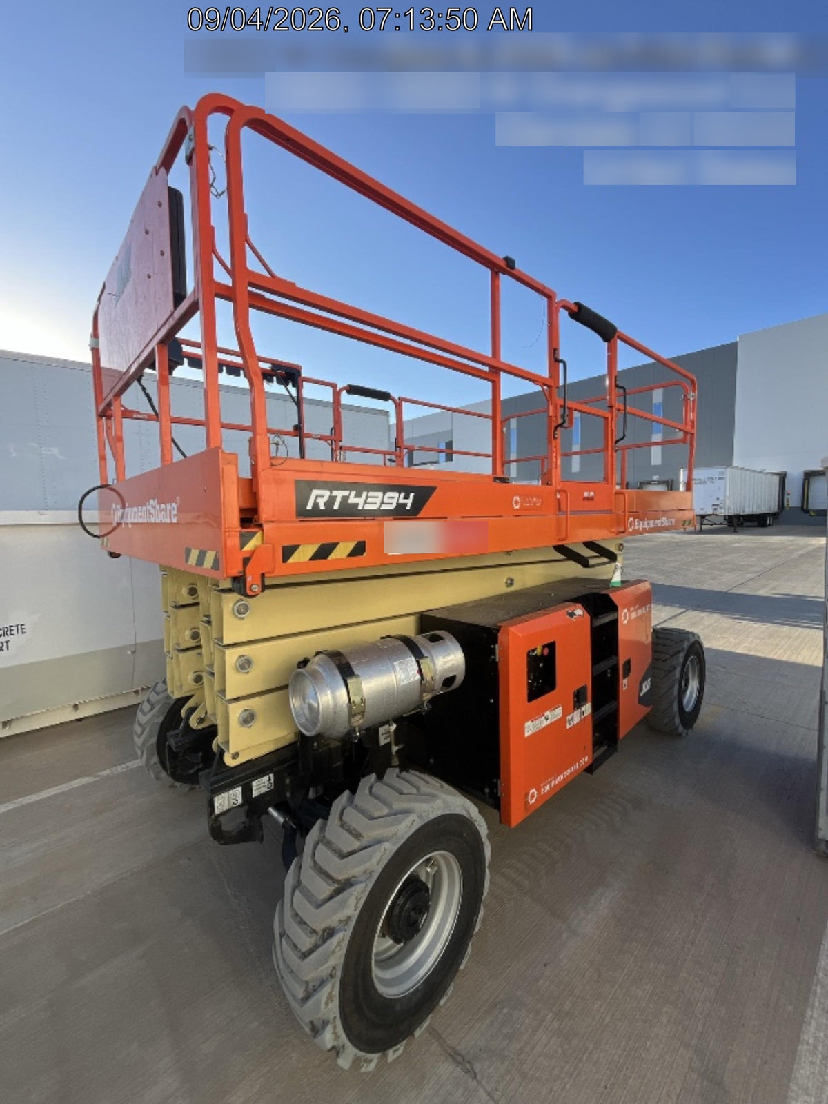 2024 JLG RT4394