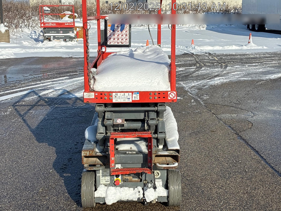 2017 Skyjack SJIII-3219 Standard Rental Specs