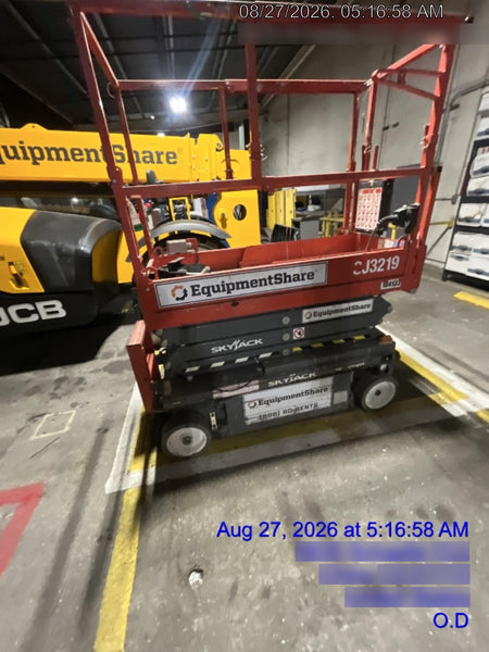 2020 Skyjack SJIII-3219 Solid NM Tires, Half height spring hinged entry gate, Dual Beacons, 800W Inverter