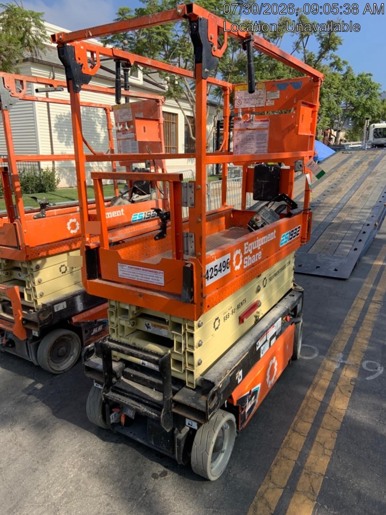2022 JLG ES1932