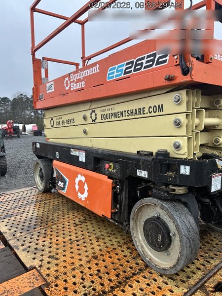 2022 JLG ES2632