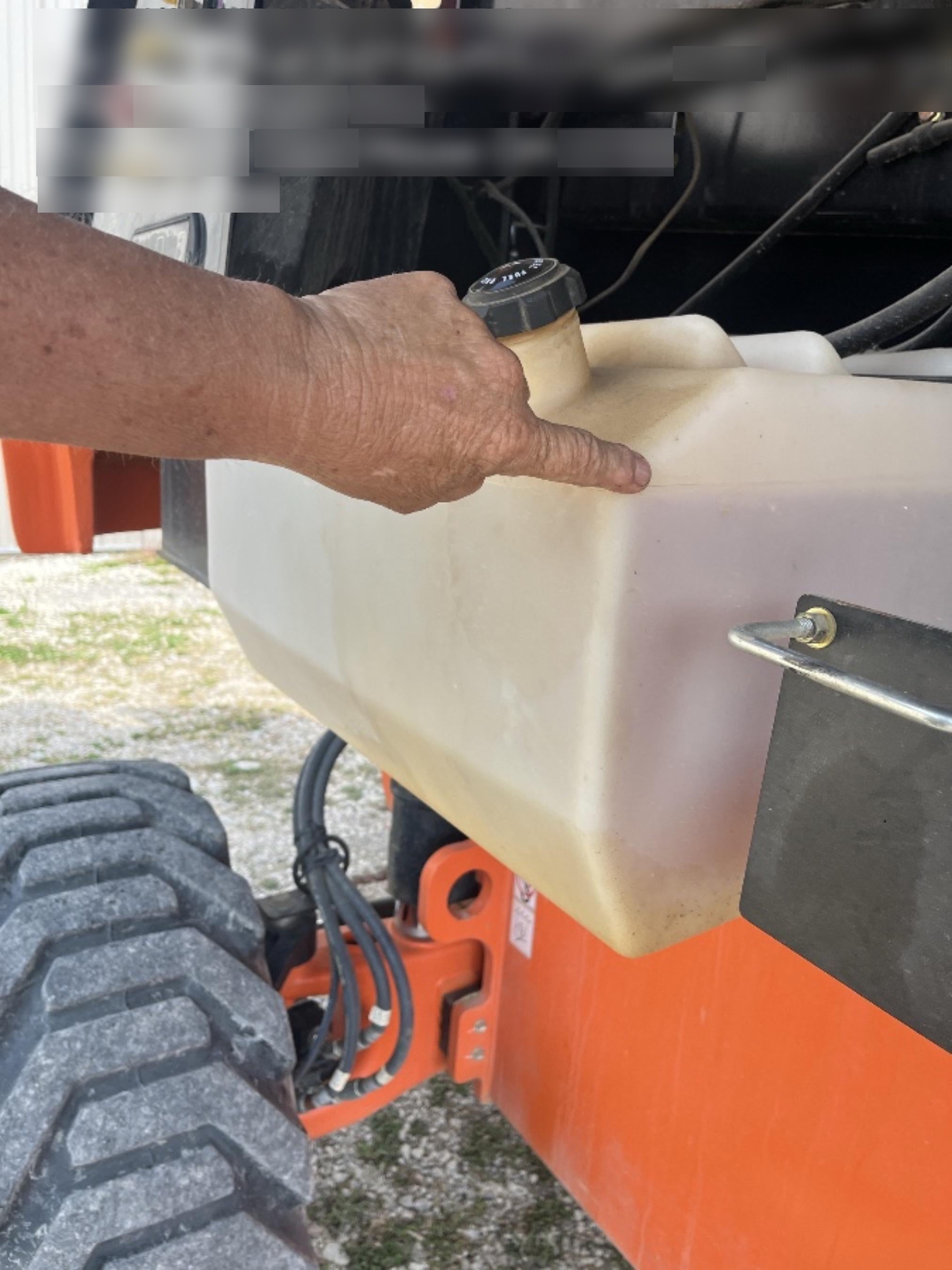 2022 JLG 660SJ