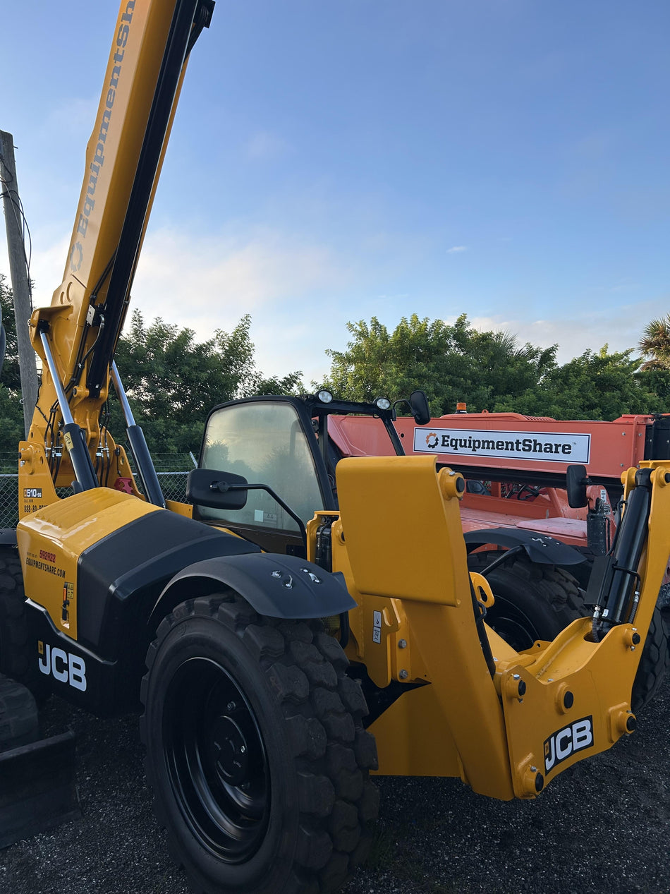 2025 JCB 510-56