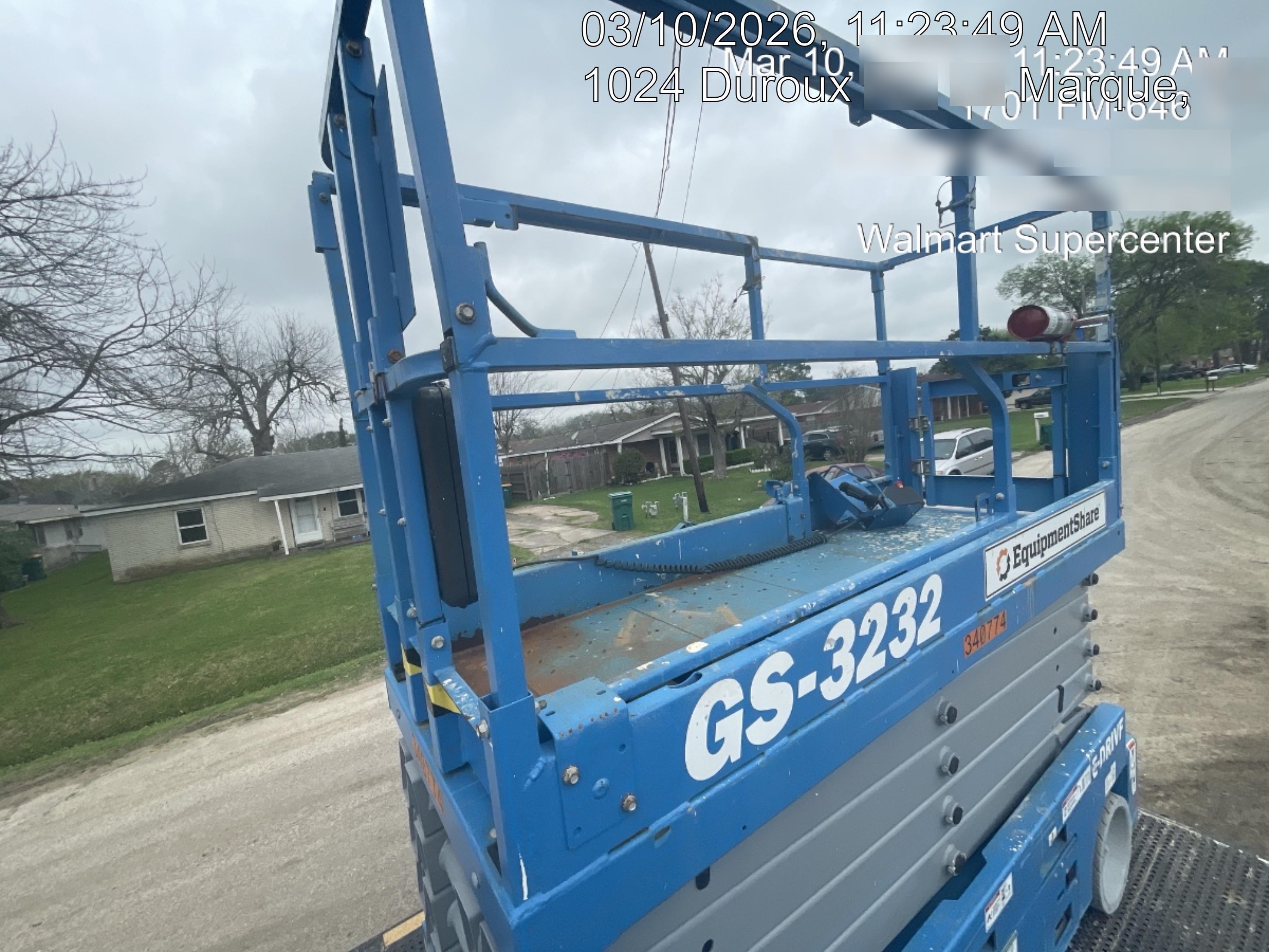 2023 GENIE GS-3232