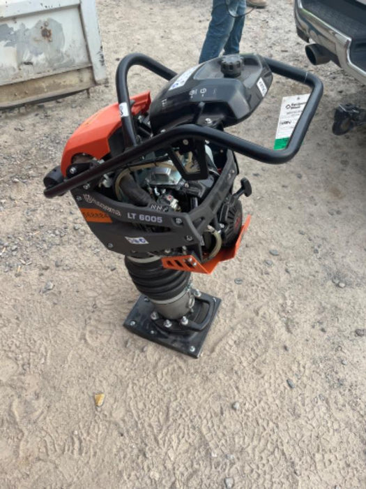 2025 HUSQVARNA LT6005