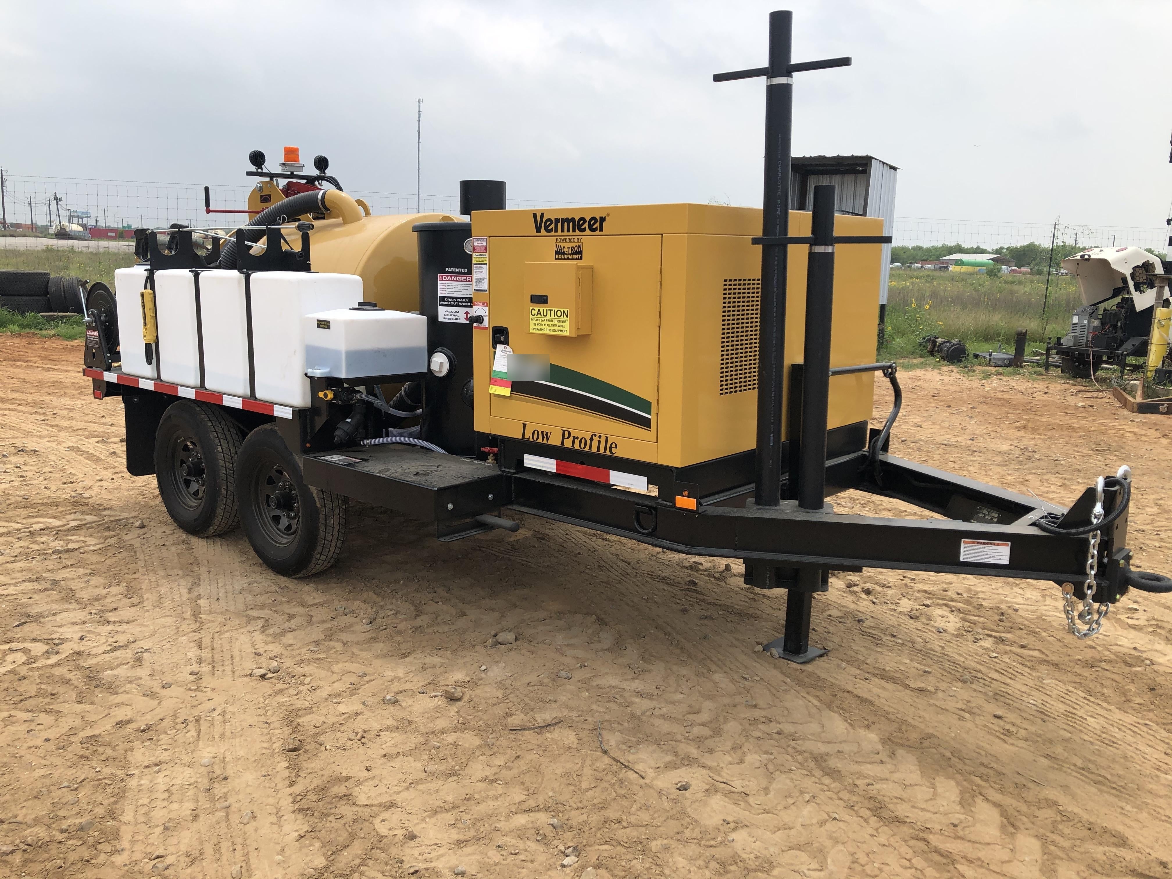 2020 Vac-Tron LP573XDT 24Hp Kohler Diesel - 500 Gal Debris Tank - 500 CFM Vacuum Pump - x2 100 Gal Water Tanks