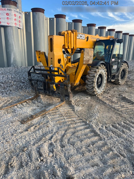 2023 JCB 512-56