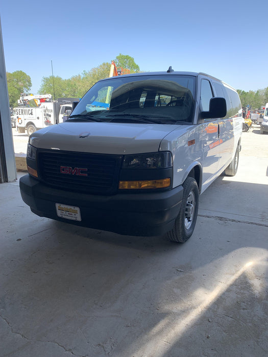 2022 GMC Savana 3500