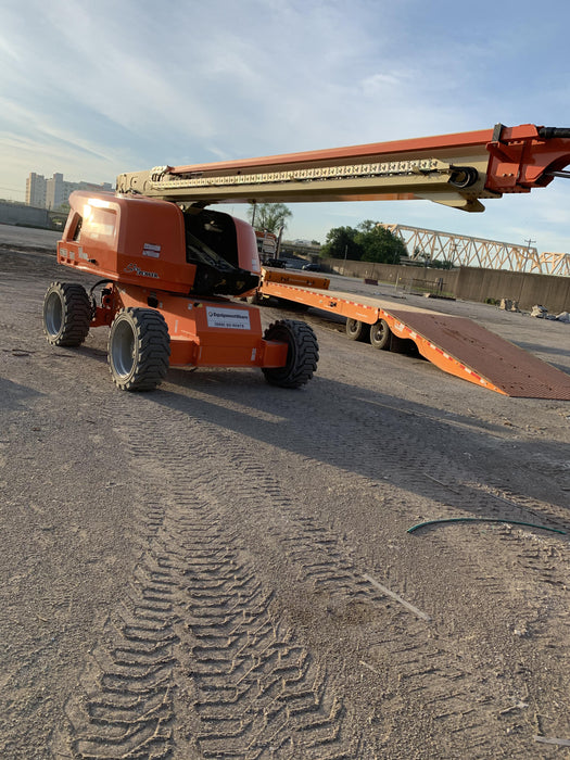 2020 JLG 660SJ