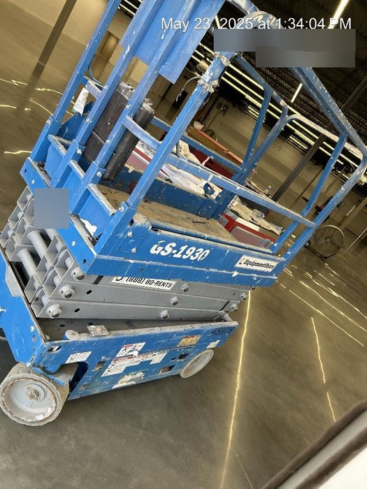 2019 Genie GS-1930 Fixed rails with chain Entry