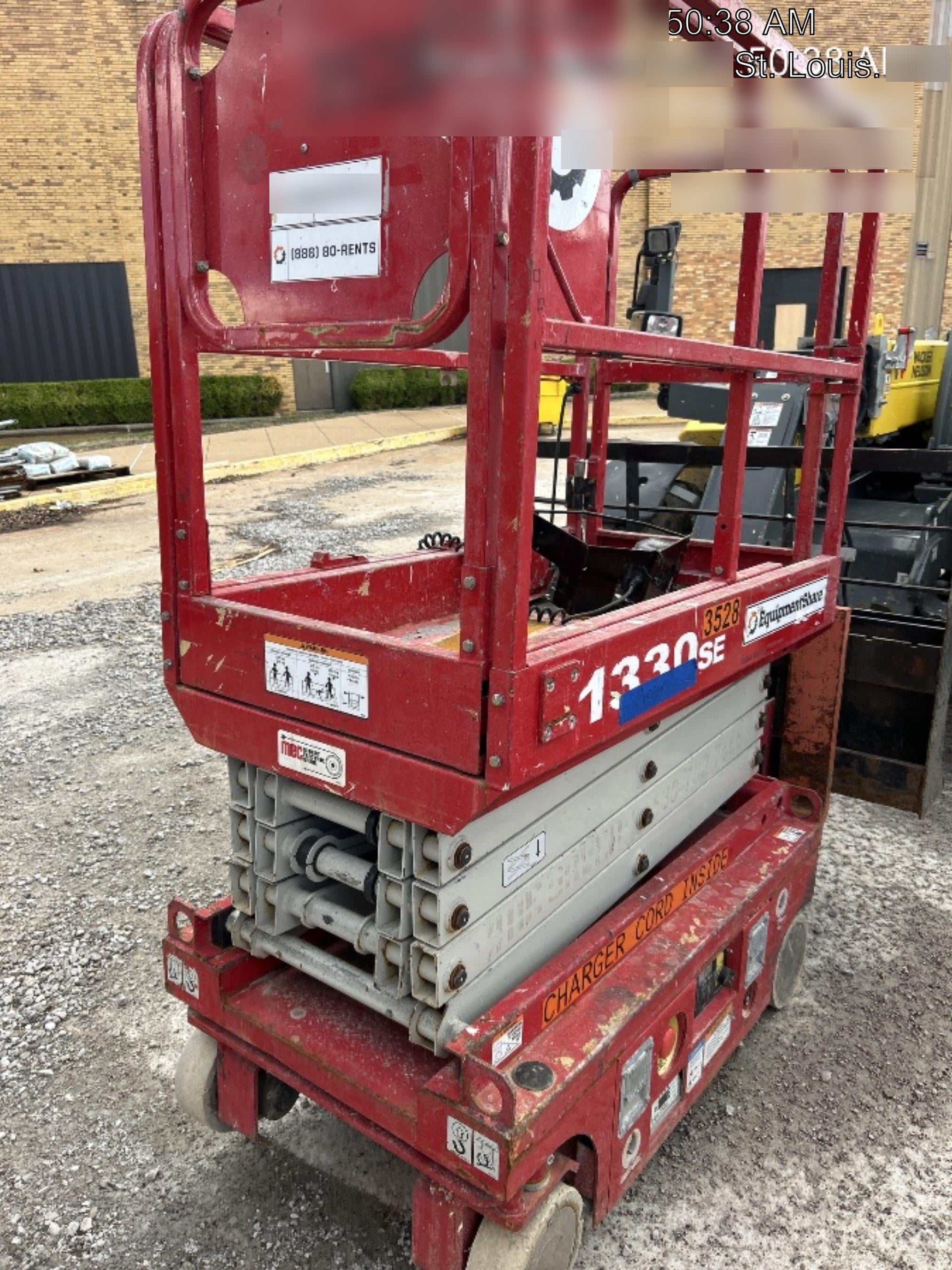2016 MEC 1330SE MEC 1330SE Scissor Lift