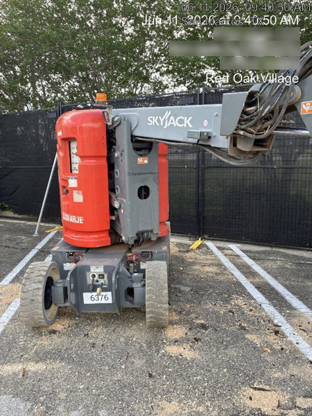 2017 SKYJACK SJ30 AJE