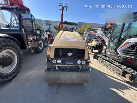 2020 CASE DV26CD