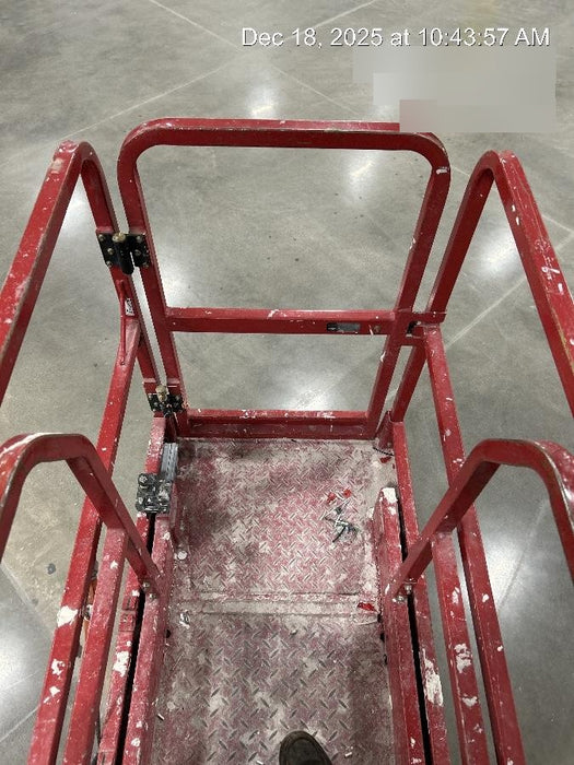 2020 MEC 1330SE Solid NM Tires, Steel Swing out Doors, LCS, Beacon, 900W Invertor