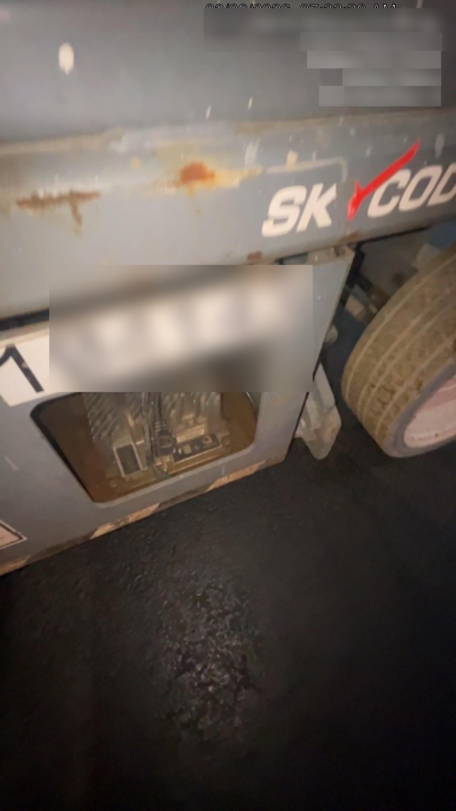 2020 Skyjack SJIII-3226 Solid NM Tires, Half height spring hinged entry gate, Dual Beacons