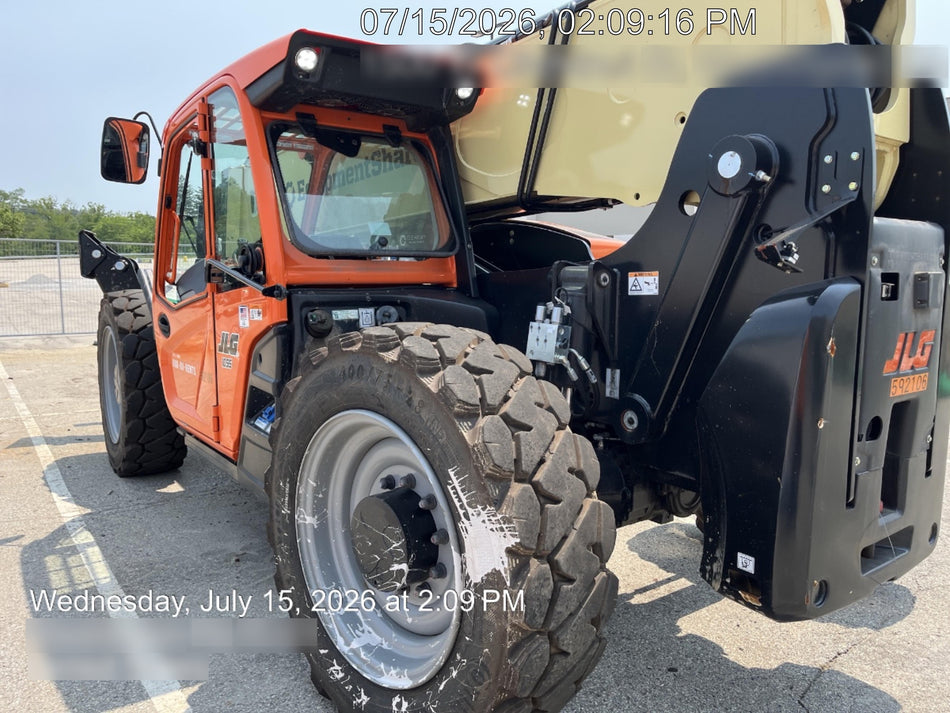 2025 JLG 1055 Premium