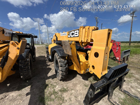 2022 JCB 510-56