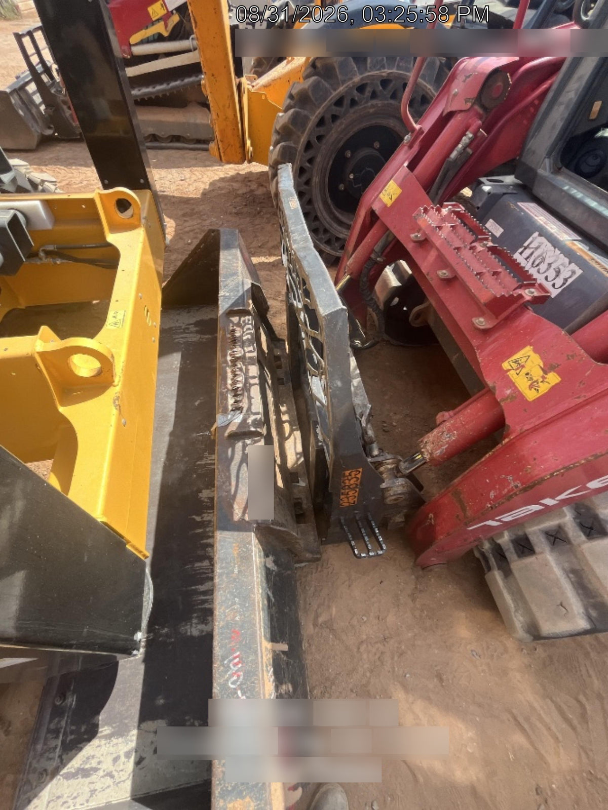 2022 PALADIN 48" Pallet Forks - Paladin