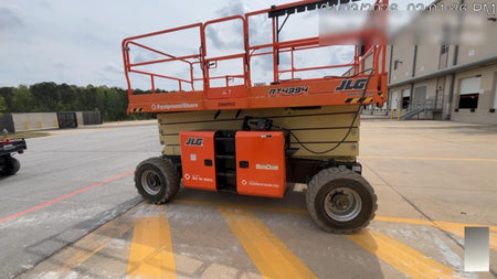 2022 JLG RT4394