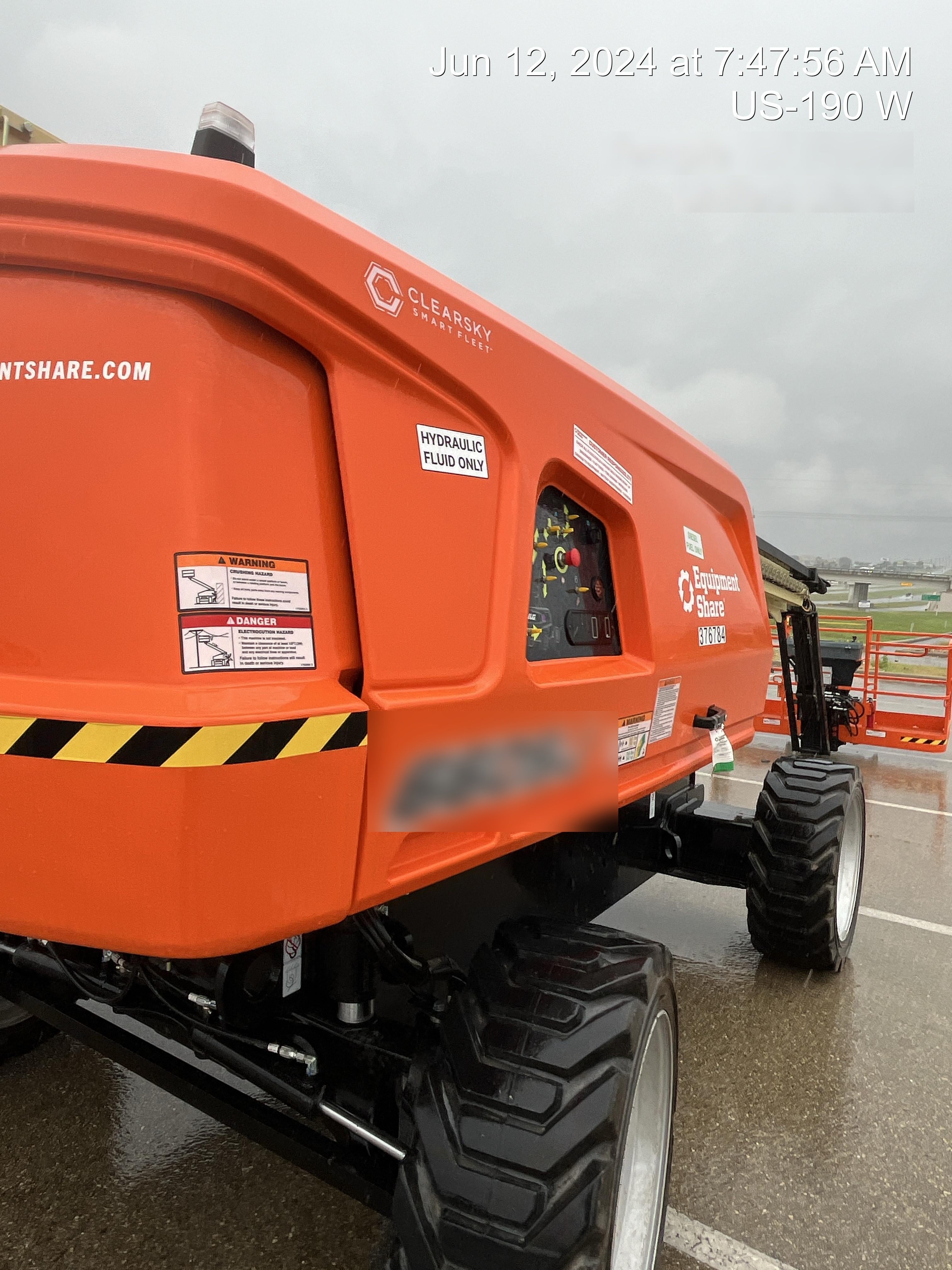 2023 JLG 660SJ